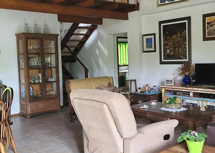 Charmosa Casa Em Floripa, 5 Minutos Da Lagoinha Do Leste